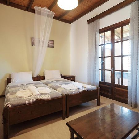 Nikos Pool Apartments - Upper Floor Sidárion Dış mekan fotoğraf