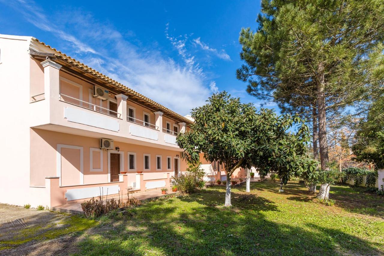 Nikos Pool Apartments - Upper Floor Sidárion Dış mekan fotoğraf