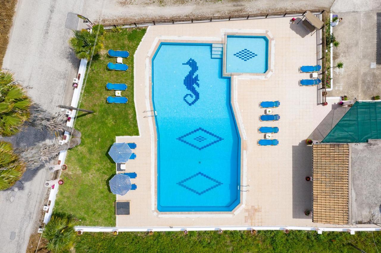 Nikos Pool Apartments - Upper Floor Sidárion Dış mekan fotoğraf