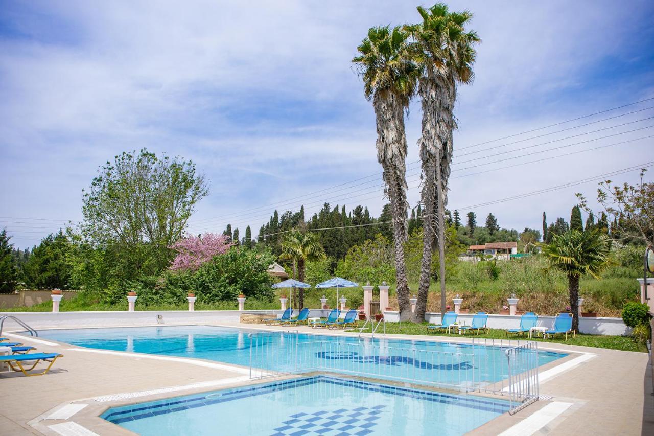Nikos Pool Apartments - Upper Floor Sidárion Dış mekan fotoğraf
