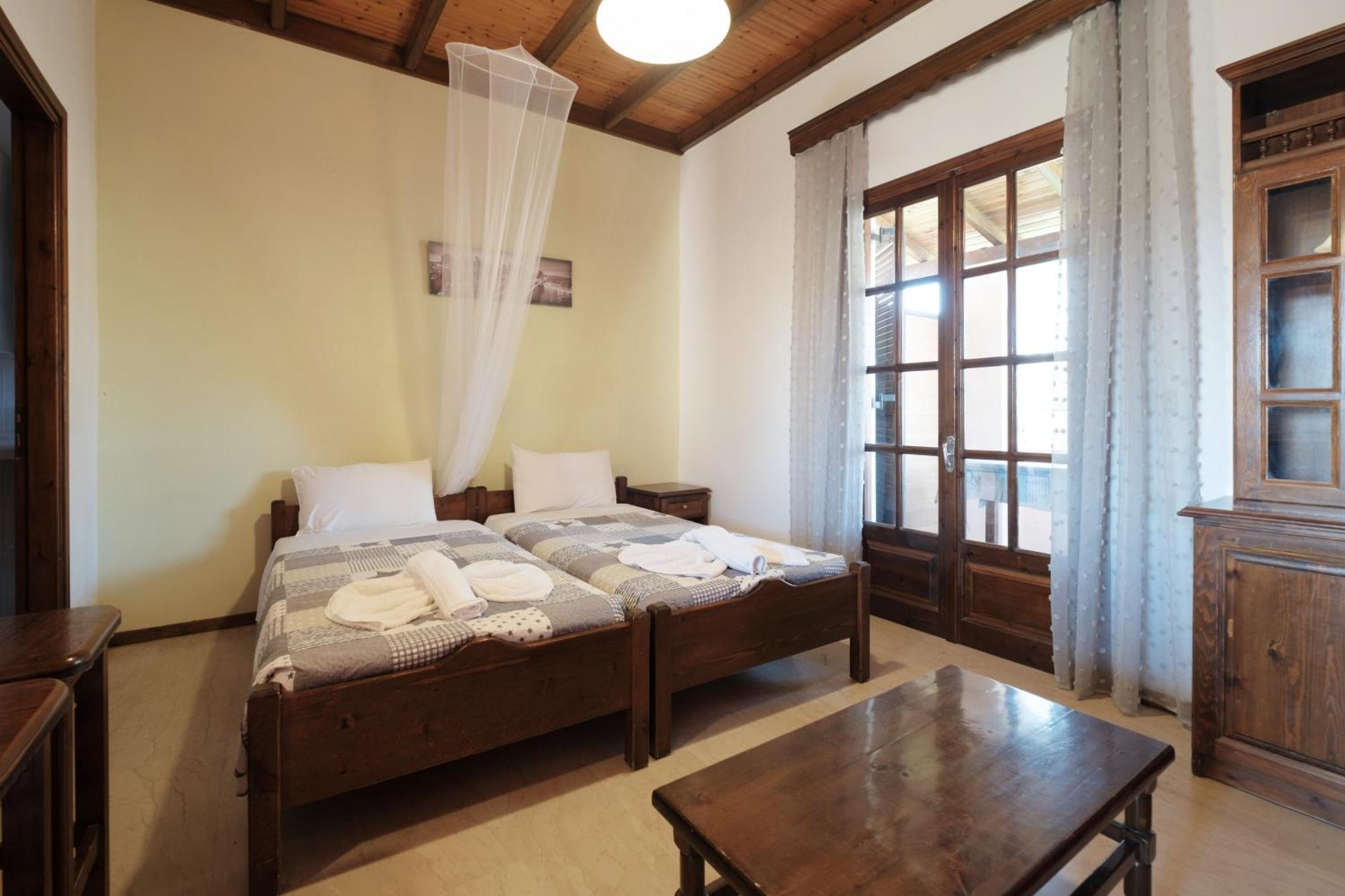 Nikos Pool Apartments - Upper Floor Sidárion Dış mekan fotoğraf