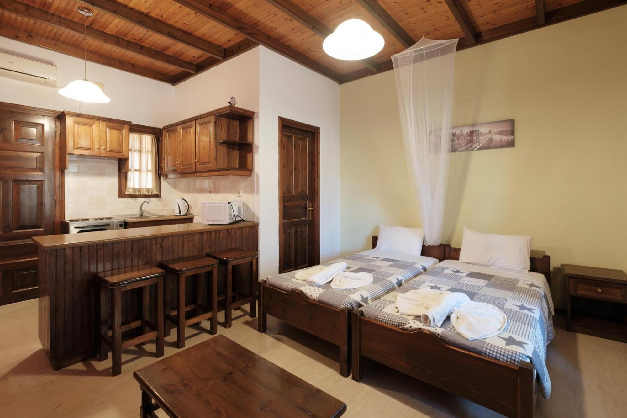 Nikos Pool Apartments - Upper Floor Sidárion Dış mekan fotoğraf