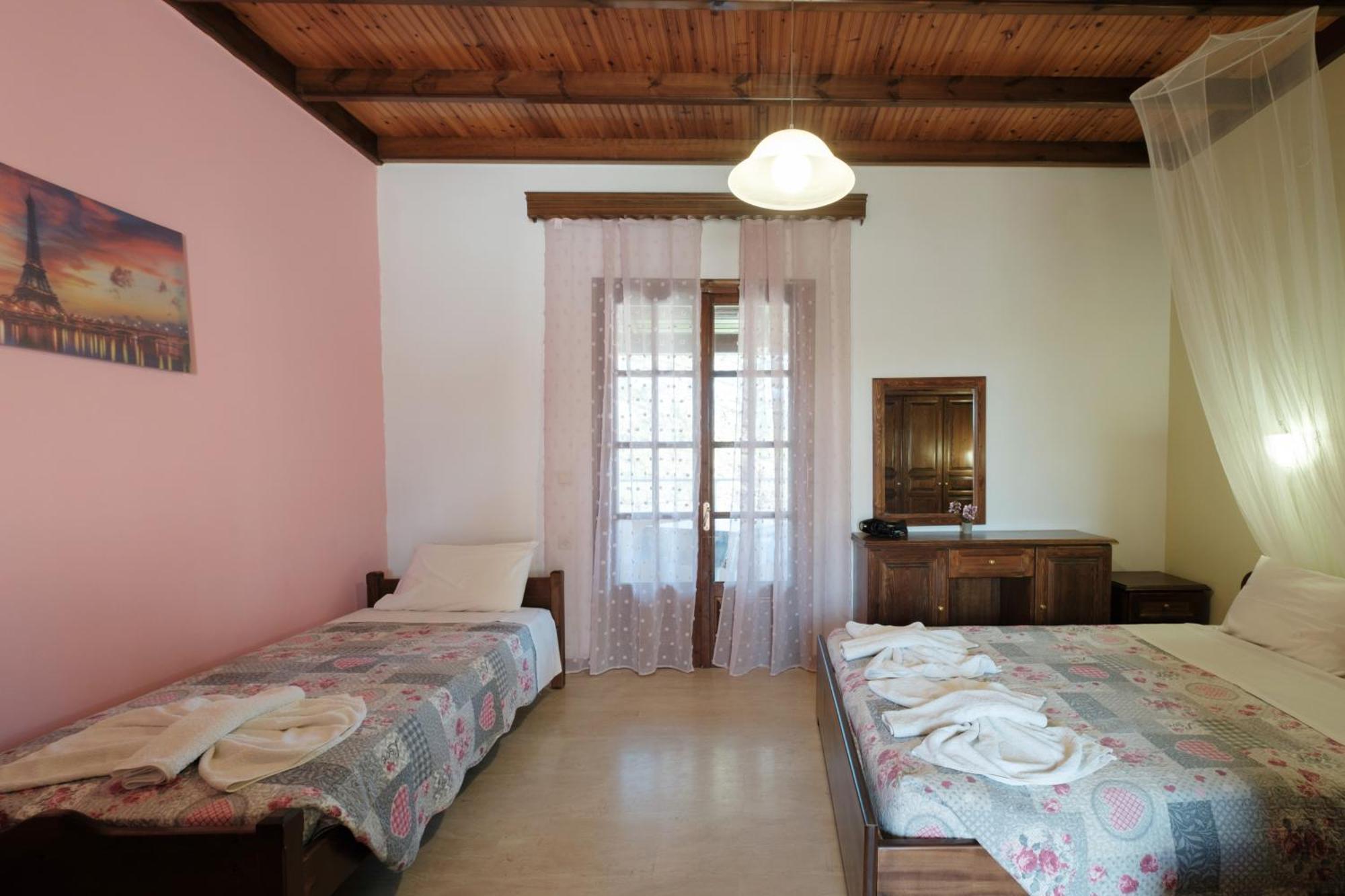 Nikos Pool Apartments - Upper Floor Sidárion Dış mekan fotoğraf